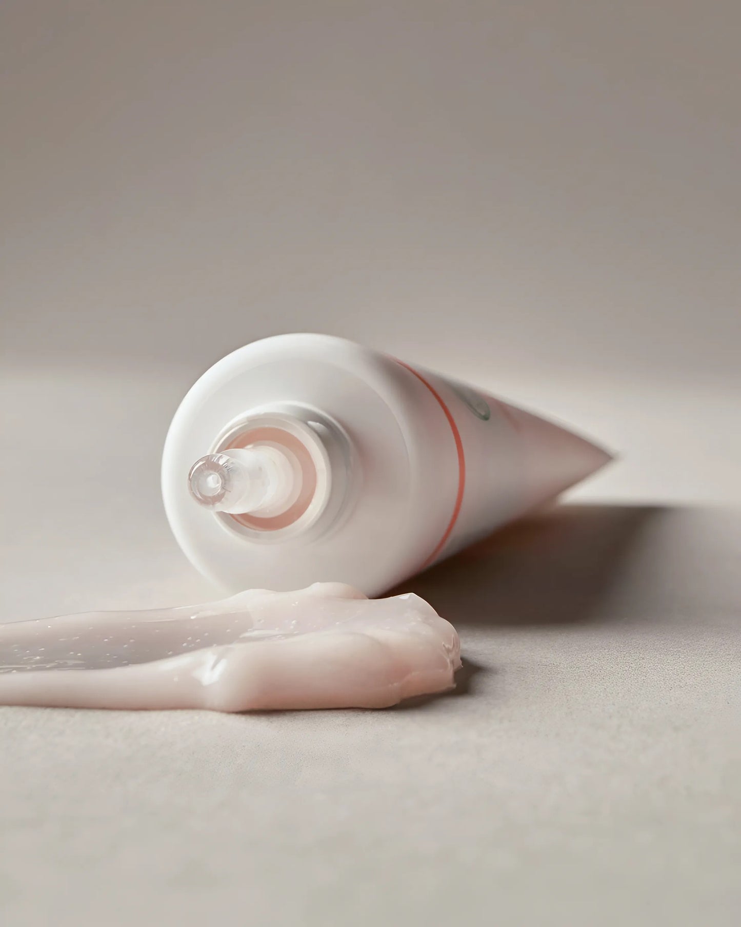 سيروم كبسولات التحكم بالمسام كالامين من أكسيس-واي - 50 مل